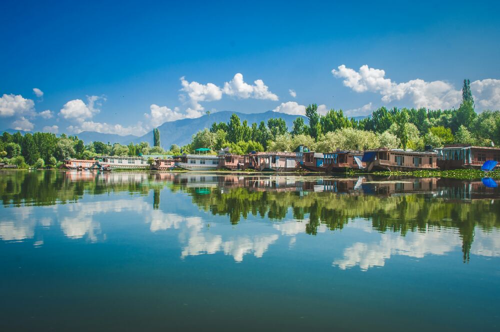 Amritsar - Vaishno Devi - Kashmir Tour